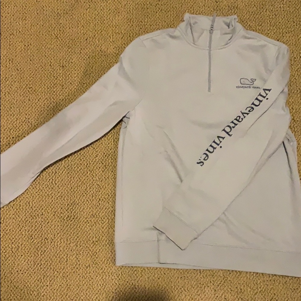 Vineyard vines zip pull over size large